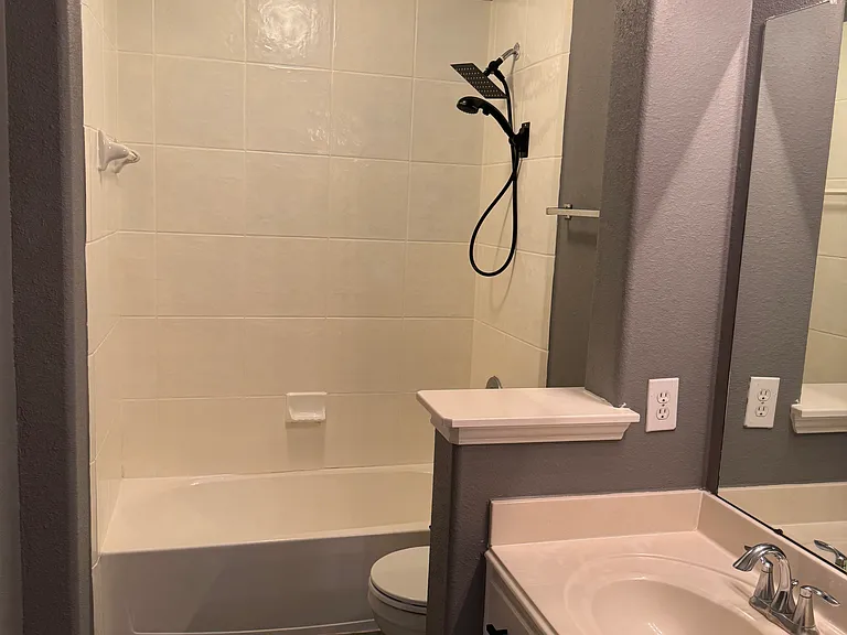 2810 Lockeridge Pines Dr — Photo 22