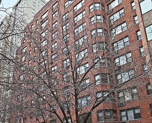 5th image of 333 E 55th St