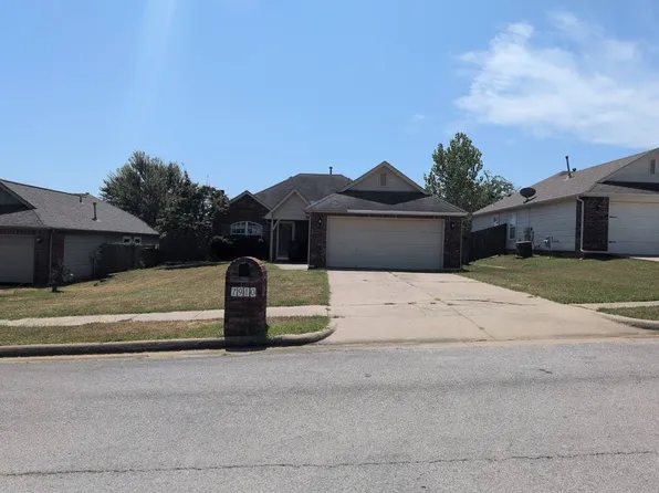 7910 Challenger St, Sapulpa, OK 74066