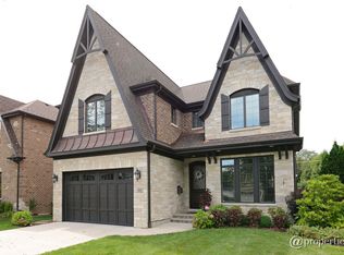 592 S Fairfield Ave, Elmhurst, IL