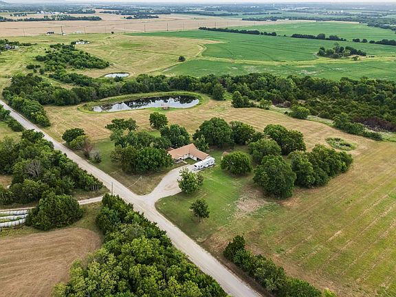 3rd image of 4044 County Road 3100