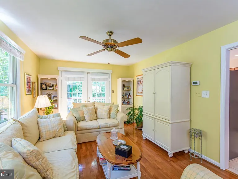 8035 Galla Knoll Cir — Photo 11