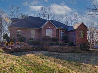 321 Stage Coach Ct, Alvaton, KY 42122