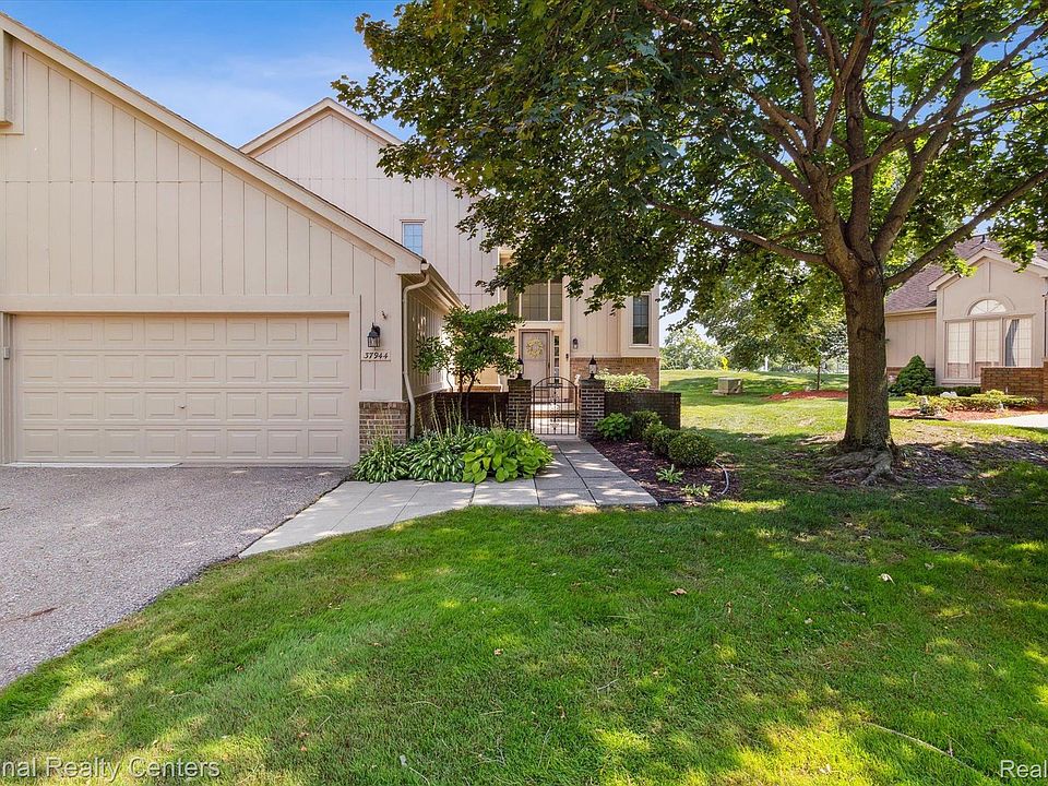 1st image of 37944 N Laurel Park Dr