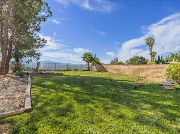 20426 Ermine St, Santa Clarita, CA 91351