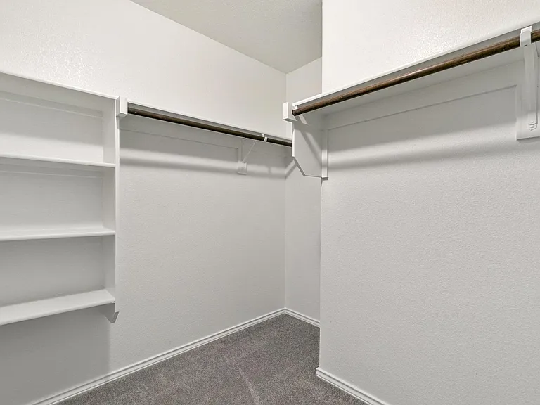 4509 Greenham Ln — Photo 17