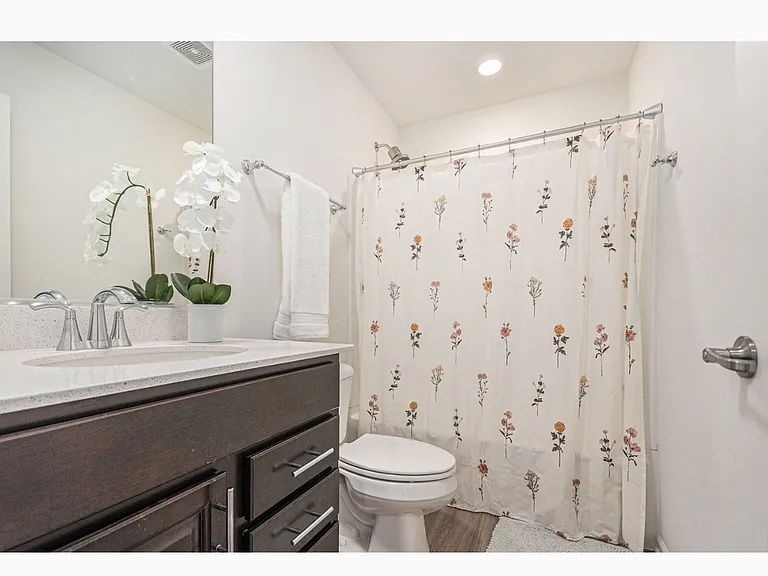 1848 Wren Rd — Photo 15
