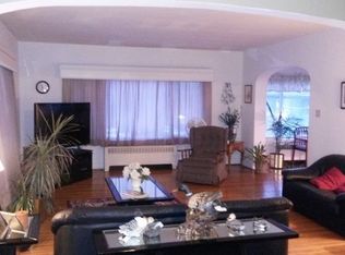 251 W New York St #2ND, Aurora, IL 60506