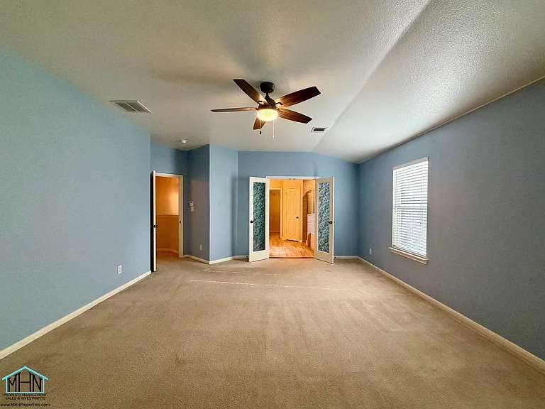 518 Willow Grove Dr — Photo 17