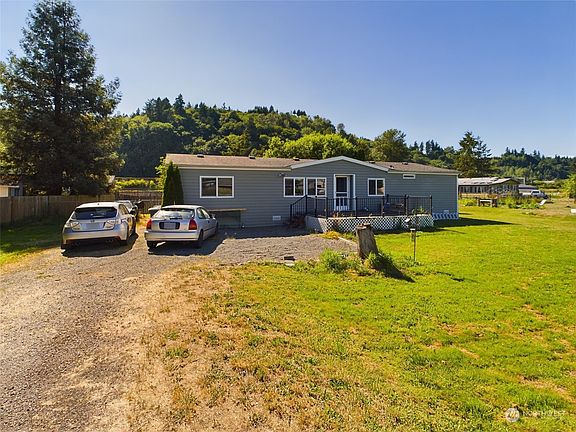 2nd image of 603 Algona Boulevard N