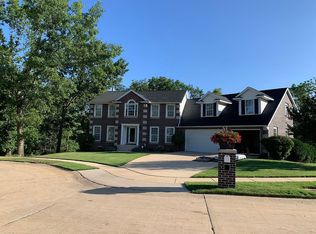 4914 Millbrook Ct NE, Cedar Rapids, IA 52411