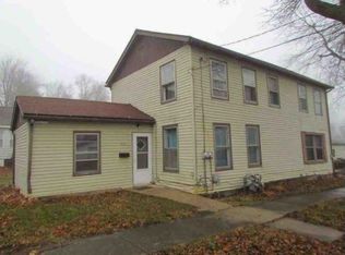 102-104 E Fulton St, Polo, IL 61064