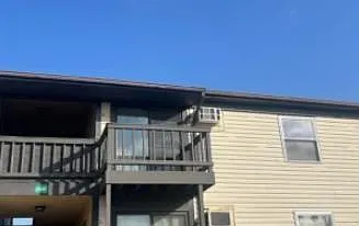 2 bed, 1.0 bath, 750 sqft, $1,300 — Photo 1