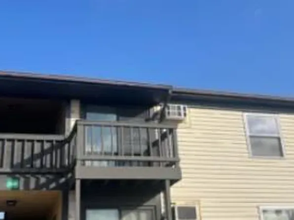 2541 Neil Armstrong Dr APT S, West Lafayette, IN 47906