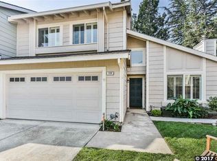 330 Lake Brook Ct, Martinez, CA 94553