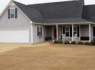 239 Peregine Pl, Anniston, AL 36207