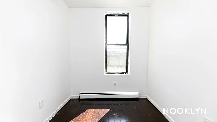 Rented by Nooklyn NYC LLC | media 11