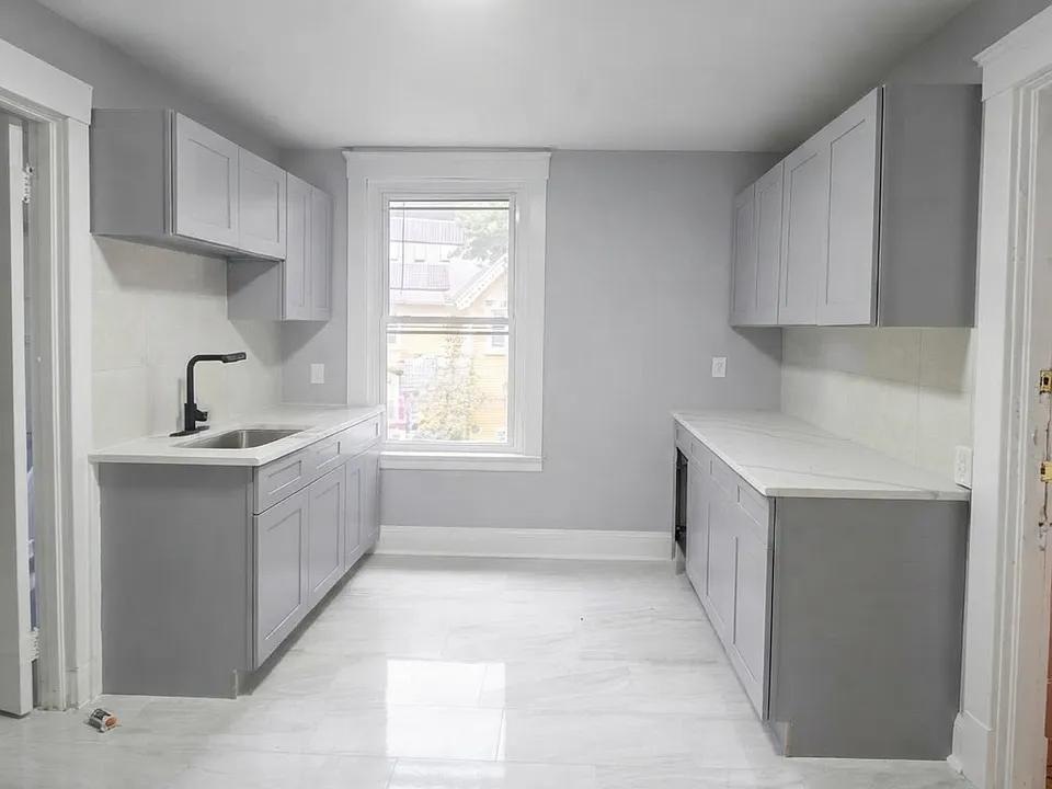 449 Dixwell Ave #2