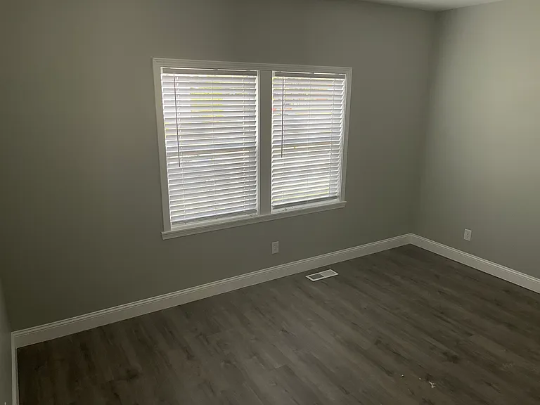 1229 Culver Dr — Photo 7