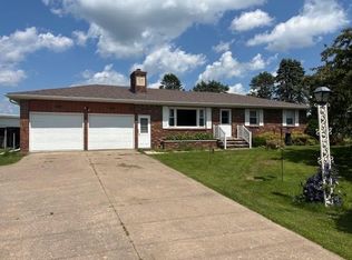 33766 County Road 12, Winona, MN 55987