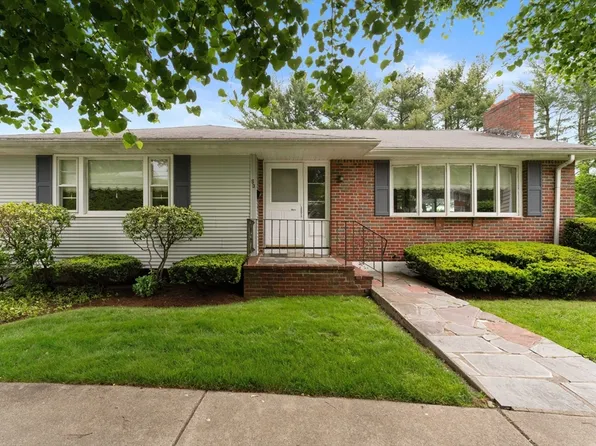 53 Slocum Rd, Jamaica Plain, MA 02130