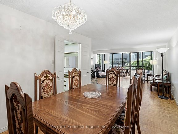 3rd image of 280 Simcoe St #306