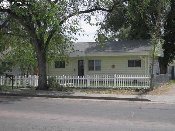 2nd image of 1126 College Ave