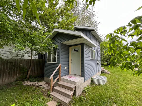 402 N Jay St, Aberdeen City, SD 57401