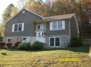 212 Skyview Dr, Beckley, WV 25801