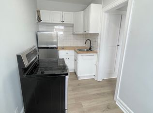 74 Hanna St W UNIT 8, Windsor, ON N8X 1C8