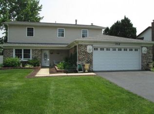 312 Drake Ave, Bolingbrook, IL 60490