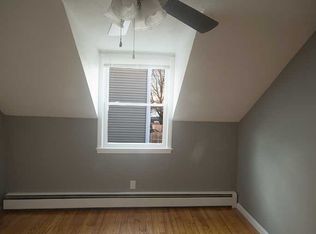 117 Norfolk Ave FLOOR 2, Pawtucket, RI 02861