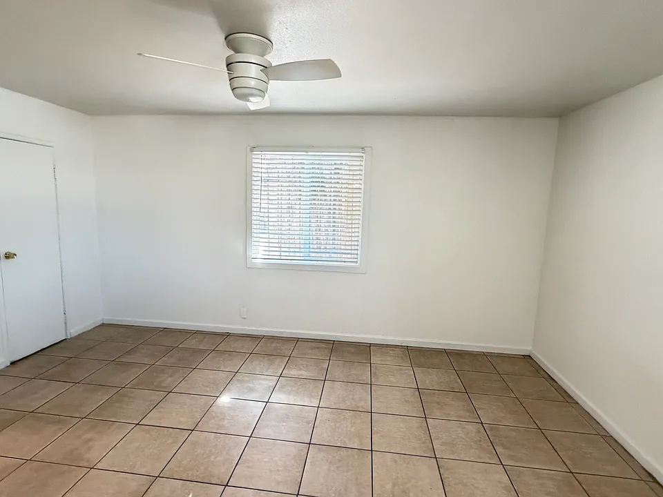 3356 Sylvia St #3