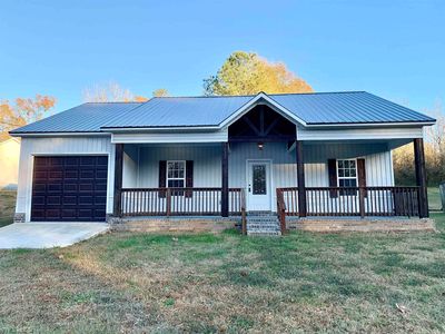 330 Summit Dr, Bolivar, TN, 38008
