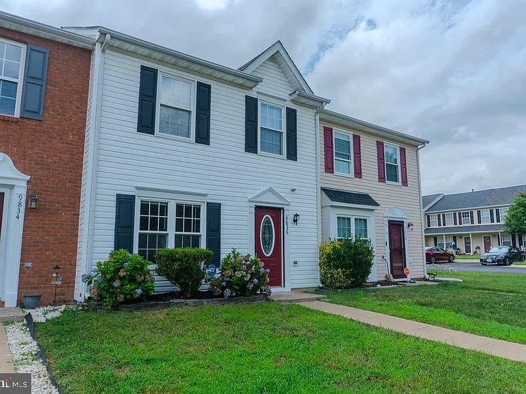 9836 Plaza View Way — Photo 46