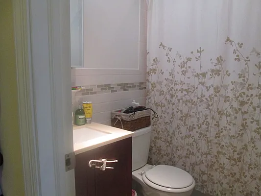 Rented by Urban Real Estate Property Group Inc | media 27