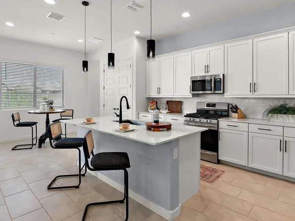 31674 N 123RD Avenue, Peoria, AZ 85383