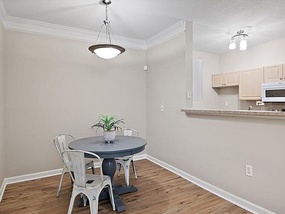 5th image of 1300 Park West Blvd Unit 403