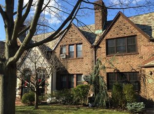 11133 75th Rd, Flushing, NY 11375