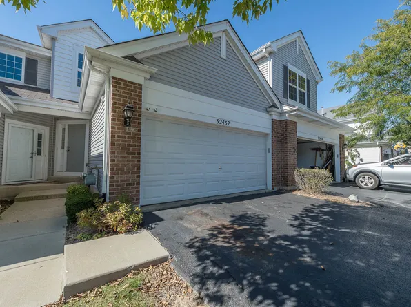 32452 Allegheny Way #3245, McHenry, IL 60051