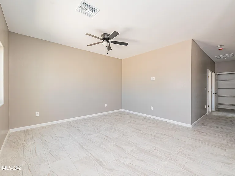 2447 S Campbell Ave #1 — Photo 22