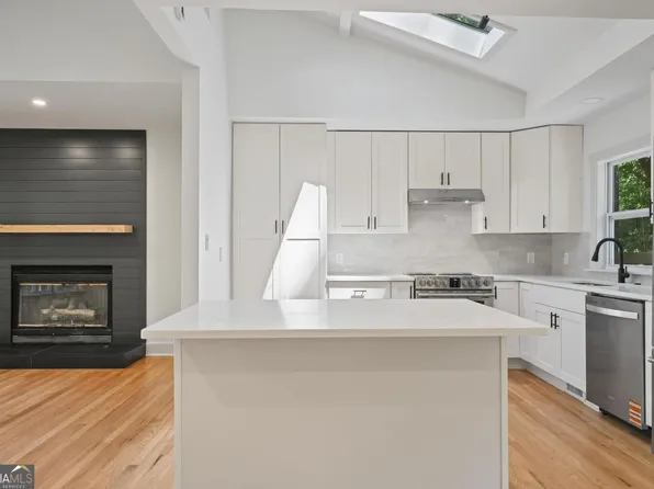 110 Bonnie Ln NE, Atlanta, GA 30328