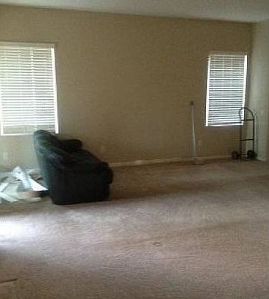 5th image of 1915 N 94th Ave