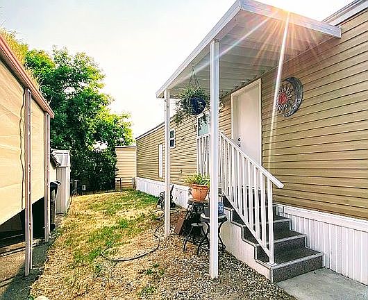 4th image of 4126 Vicksburg Ln