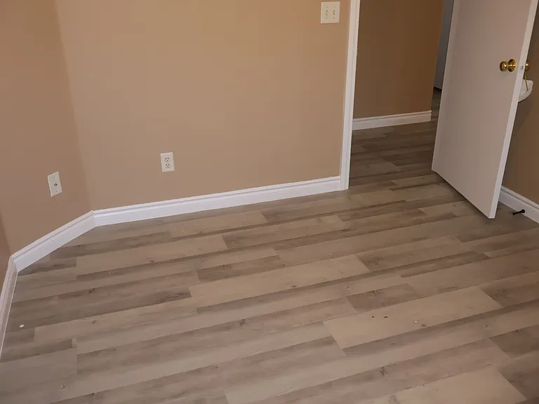 8745 Shady Pines Dr — Photo 19