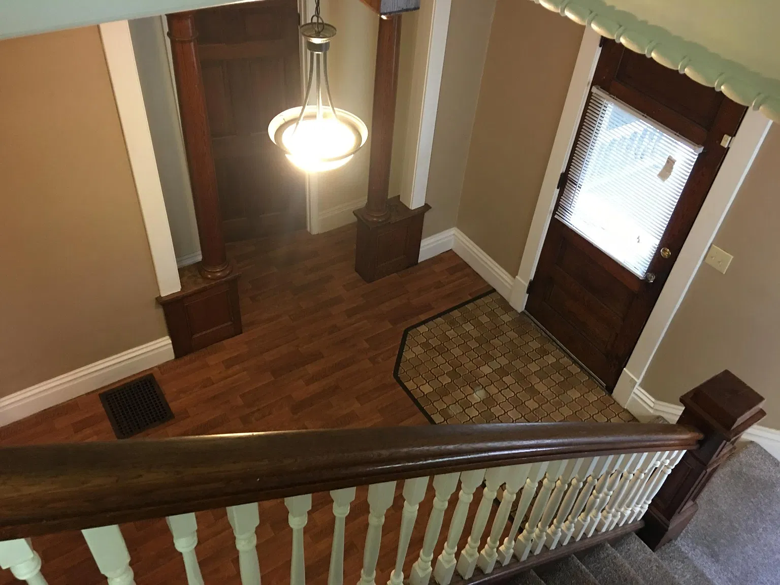 9 bed, 3000 sqft, $3,500 — Photo 4