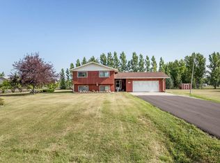 4706 Bakers Ln N, Fargo, ND 58102