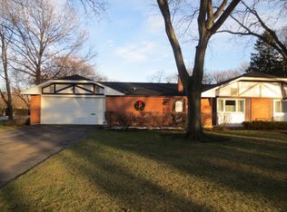 25 Duxbury, Rolling Meadows, IL 60008
