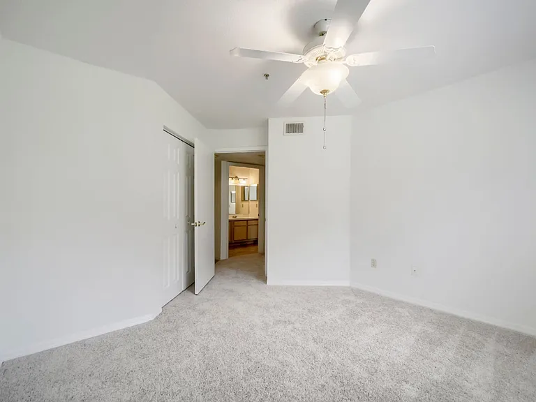 7270 Westpointe Blvd #910 — Photo 22