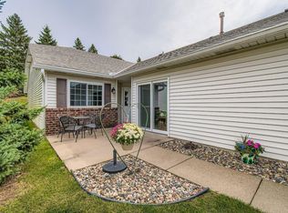 7608 Newbury Rd, Woodbury, MN 55125
